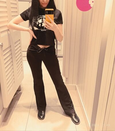  --,   Valentina, 41 ,  