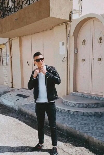  ,   Adam, 20 ,   ,   
