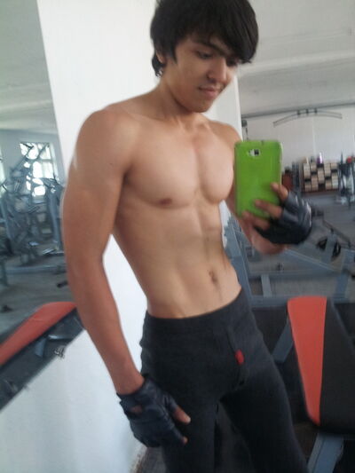  ,   Sexboyy, 31 ,   