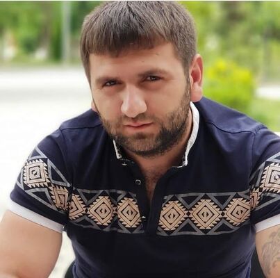  ,   Ruslan, 33 ,   ,   