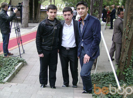  3203712  Petros, 30 ,    