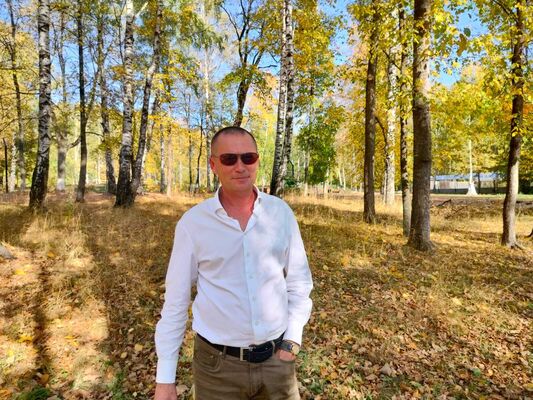  ,   Alex, 47 ,   ,   