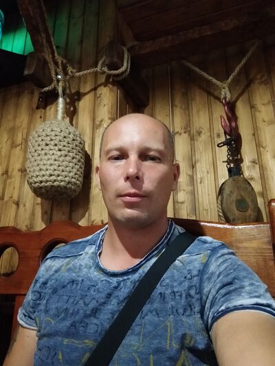  ,   Trader, 43 ,   ,   , c 