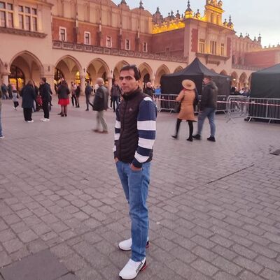  ,   Arturr, 37 ,   ,   , c 