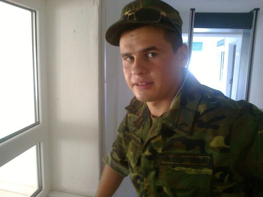  ,   Yuri, 33 ,   ,   , c 