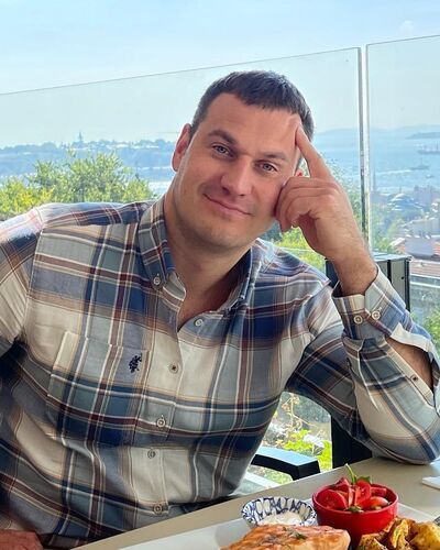  ,   Max, 33 ,   ,   