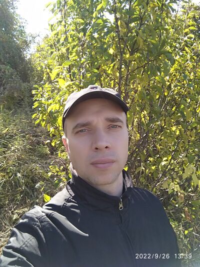  ,   Bob, 43 ,   ,   