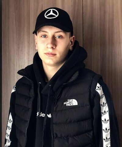  Bielany Wroclawskie,   Sasha, 21 ,   ,   