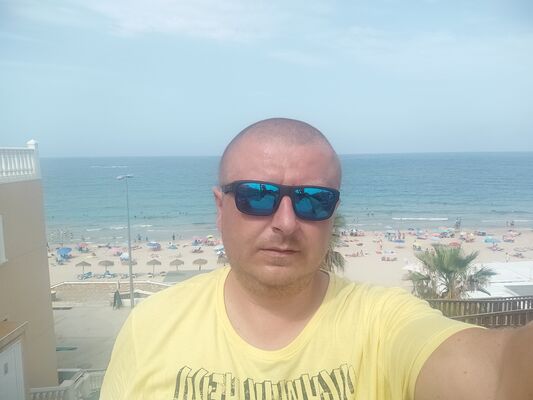  Wulfrath,   , 35 ,  
