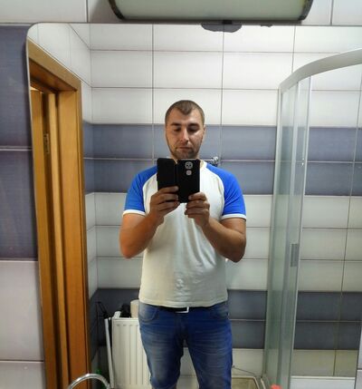  ,   Andrey, 43 ,   