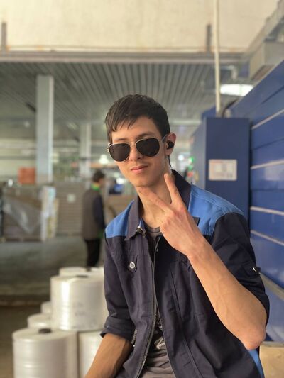  ,   Vitalik, 21 ,   c 