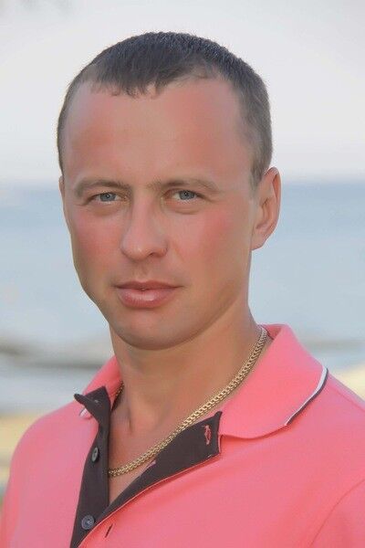  ,   Pavel, 43 ,   ,   , c 