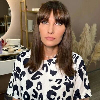  ,   Julia, 41 ,   