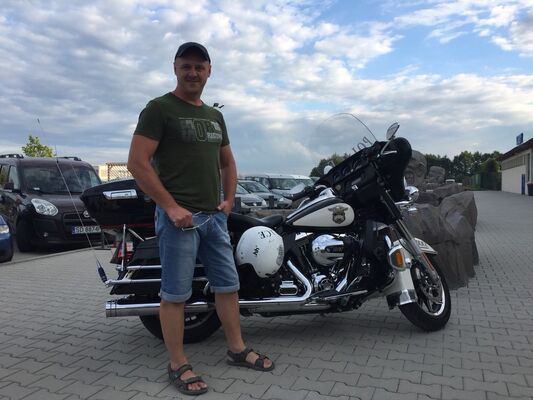  Trzebnica,   Viktor, 45 ,   ,   , c 