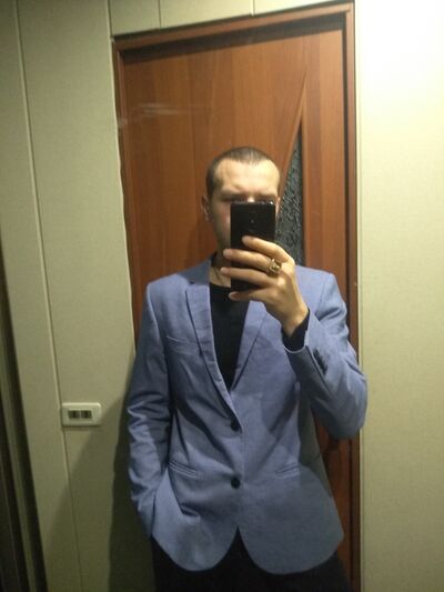  ,   M, 33 ,   , 