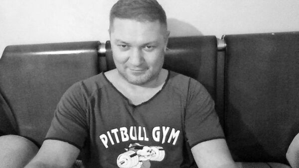  ,   Alex, 54 ,   ,   , c 