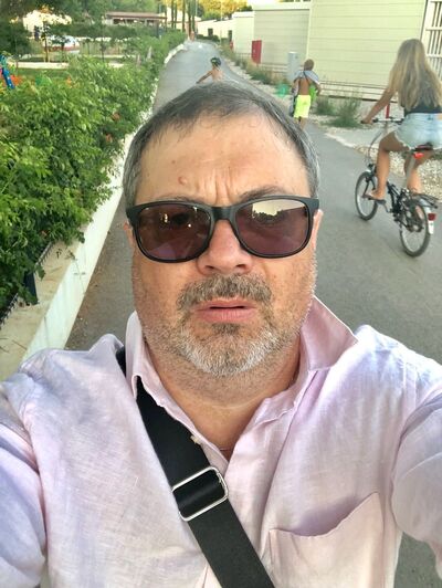  ,   Bobby, 58 ,   