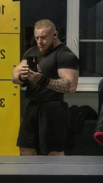  --,   Alexander, 29 ,   ,   