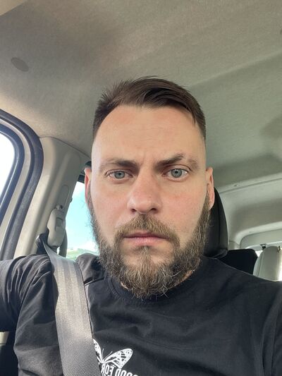  Azor,   , 39 ,   