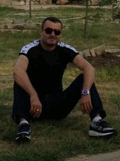  ,   Aleqs, 42 ,   ,   