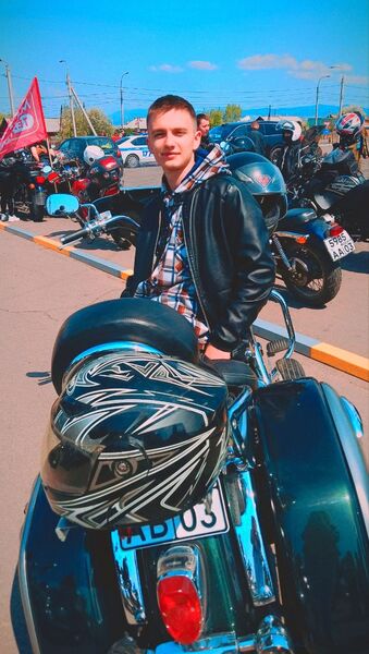  ,   Daniil, 19 ,   ,   