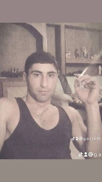  ,   Garik, 37 ,   ,   