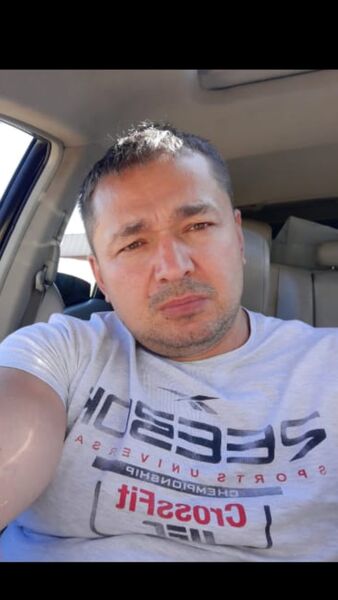  ,   Artur, 40 ,   ,   