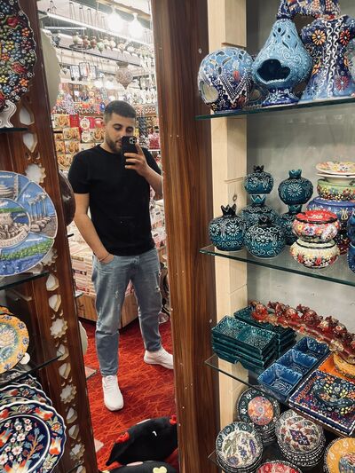  ,   Ali, 28 ,   ,   