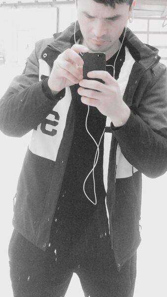  ,   Ali, 29 ,   ,   