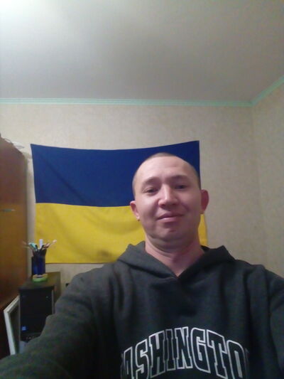  ,   Ruslan, 34 ,   ,   