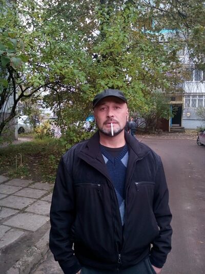  ,   Igor, 52 ,   ,   