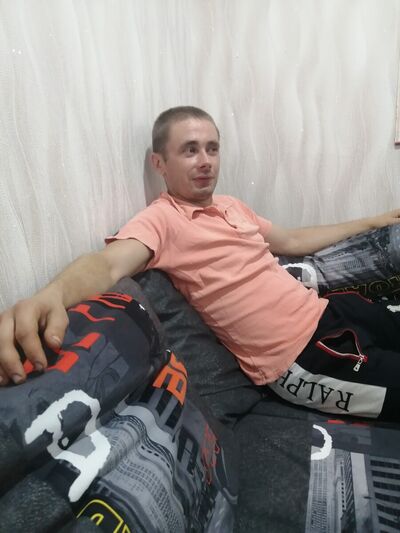  ,   Yurii, 37 ,   ,   , c 