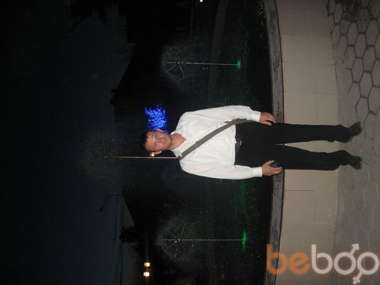  ,   Jon, 42 ,   