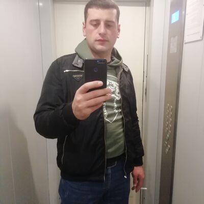  ,   Guram, 31 ,   ,   