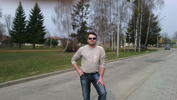  ,   Ruslan, 54 ,   ,   , c 