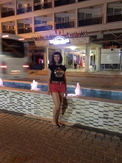  ,   Olesia, 45 ,     