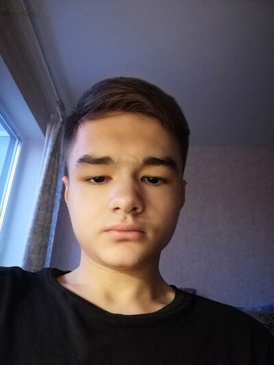  ,   Alex, 21 ,   ,   