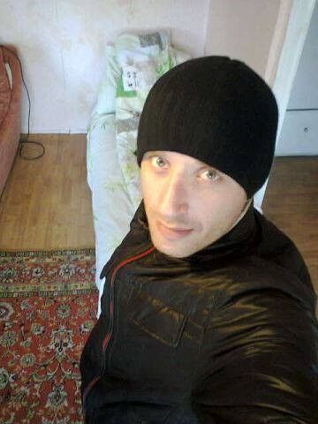  10480332  Leonid, 41 ,    