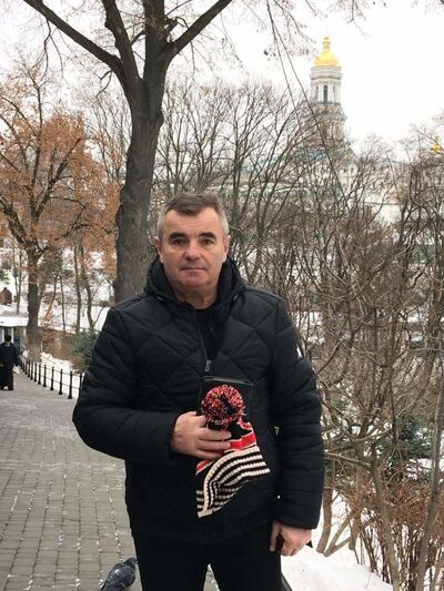  -,   Alexander, 60 ,     , c 