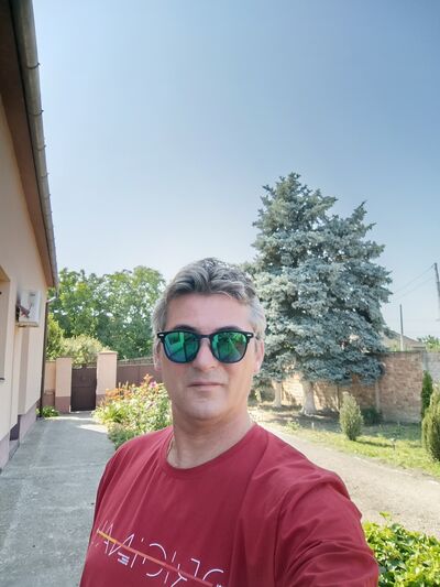  ,   Zoran, 51 ,   ,   , 