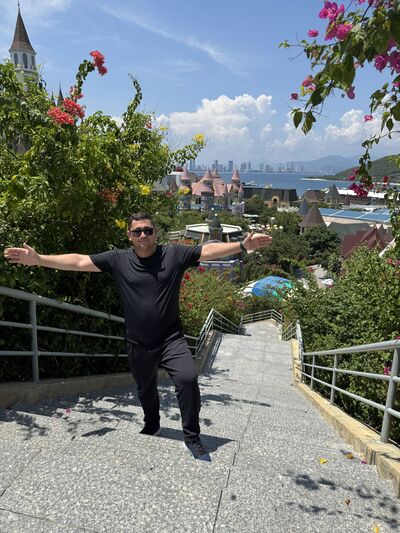  ,   Sanjar, 29 ,   ,   