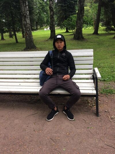  ,   Jona, 30 ,   ,   , c 