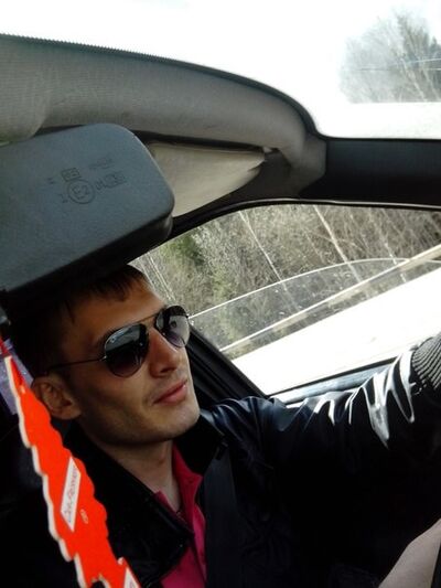  ,   Mario, 37 ,   ,   , c 