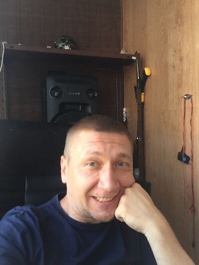  ,   Alexander, 39 ,  