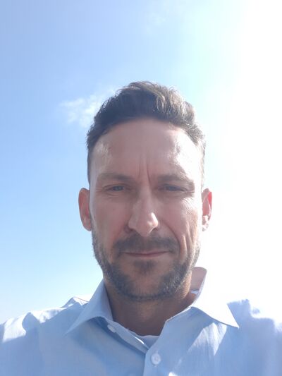  Rothschild,   , 46 ,   ,   