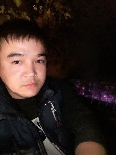  15708022  Bekbolat, 33 ,    