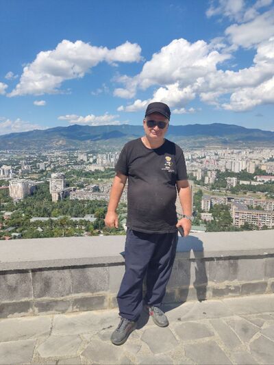  ,   Oleg, 55 ,   ,   