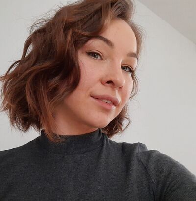  -,   , 33 ,     , c 