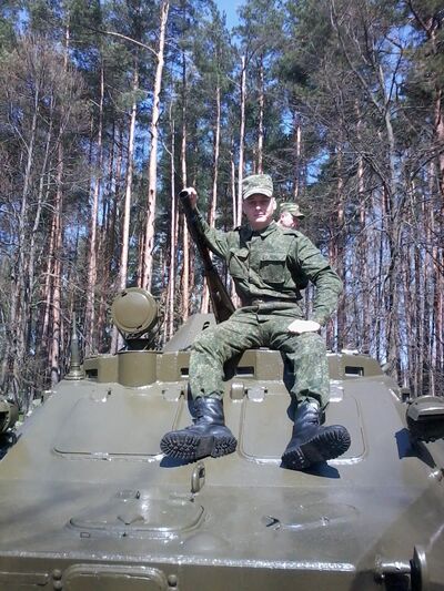  ,   Alex, 33 ,   