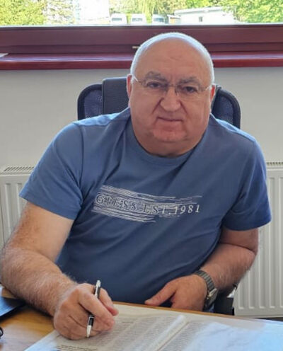  ,   Eduard, 57 ,   ,   